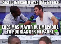 Enlace a El padre de Emerson es más joven que Joaquín