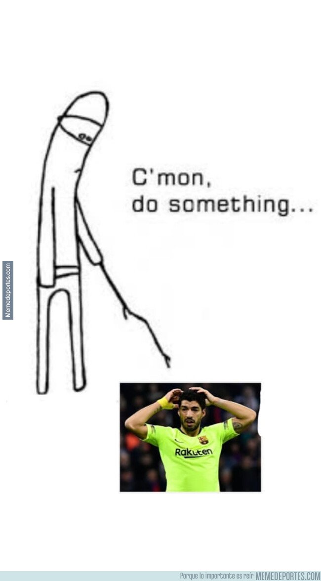 1065011 - Aficionados del Barça esperando el boom de Suárez...