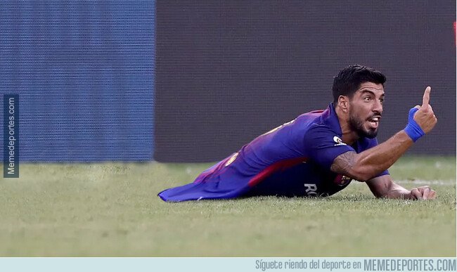 1065014 - Mientras tanto, Luis Suárez...