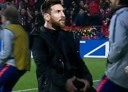 Enlace a Messi se la 'sacó', por @Torren__