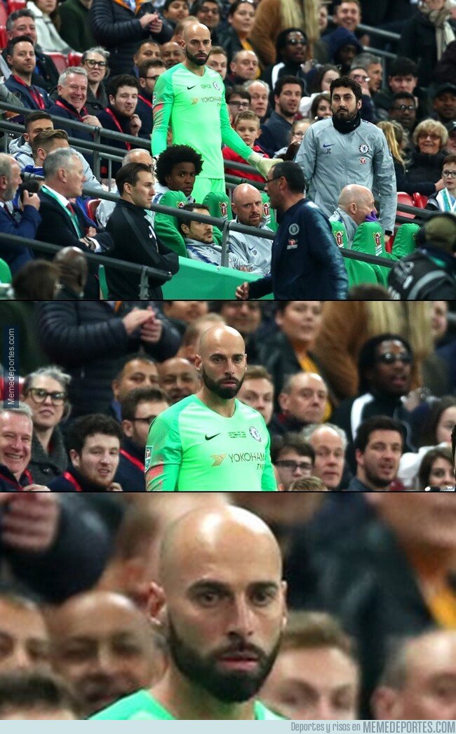 1065550 - Lo más fuerte de todo es la carita de perro que pone Caballero