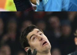 Enlace a Las caras de Courtois cuando van a meterle gol son épicas. Por @IniestismoFCB_