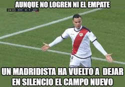 Enlace a Rául de Tomas deja en silencio el estadio