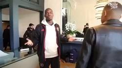 Enlace a Paul Pogba le copió la celebración a Mbappé. Ya verás tú en su próximo gol.