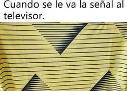 Enlace a La camiseta de Colombia parece estática de televisor análogo