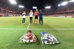 Enlace a Las palabras sobran. Eterno Antonio