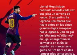 Enlace a El récord que consiguió Messi con su gol de falta ante el Villarreal y que supera a Ronaldinho