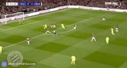 Enlace a Gooool de Luke Shaw en propia puerta que adelanta al Barça en Old Trafford