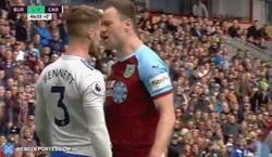 Enlace a No te juntes con esa gente de la Premier. Es muy rara.