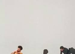 Enlace a Salah es un tío con muchos talentos