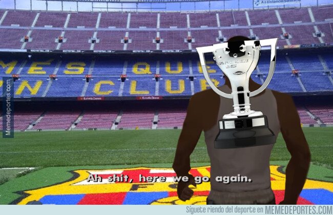 1072758 - El trofeo de LaLiga ya está acostumbrado a pasar por el Camp Nou
