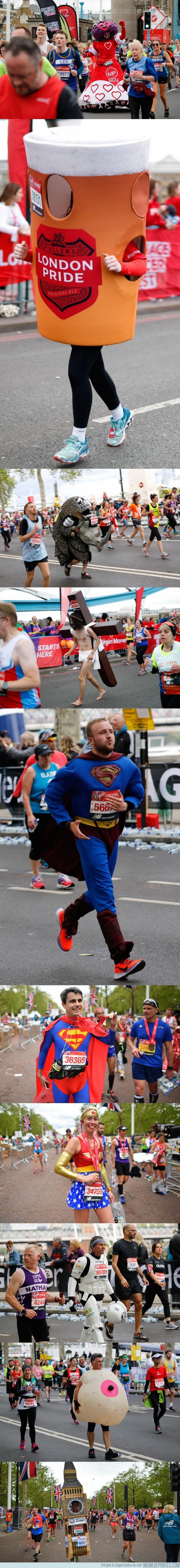 1073027 - La peña está loca y corrieron con estas pintas la Maratón de Londres