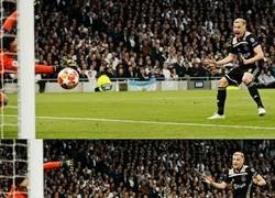 Enlace a La emoción de van de Beek al ver su gol