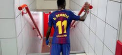 Enlace a Dembelé baja en anfield... 