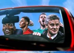 Enlace a El United, matemáticamente fuera de la champions. Ole's at the wheel