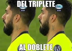 Enlace a Del triplete al doblete, explicado en tatuajes de Luis Suárez