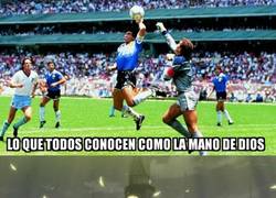 Enlace a Un futbolista cualquiera vs el verdadero Dios