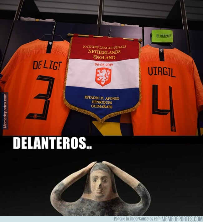1077330 - Holanda tiene el duo central más imponente del mundo