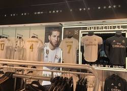 Enlace a En la tienda oficial del Madrid ya se vende la camiseta de Hazard, y con qué numero...