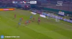 Enlace a El golazo de tiro libre de Suárez que demuestra que la rodilla ya está a punto