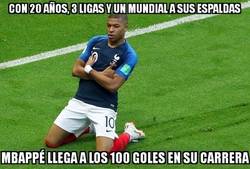 Enlace a Mbappé sigue quemando etapas a pasos agigantados