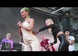 Enlace a Crean el campeonato de cachetes en el culo para competir con el de bofetones