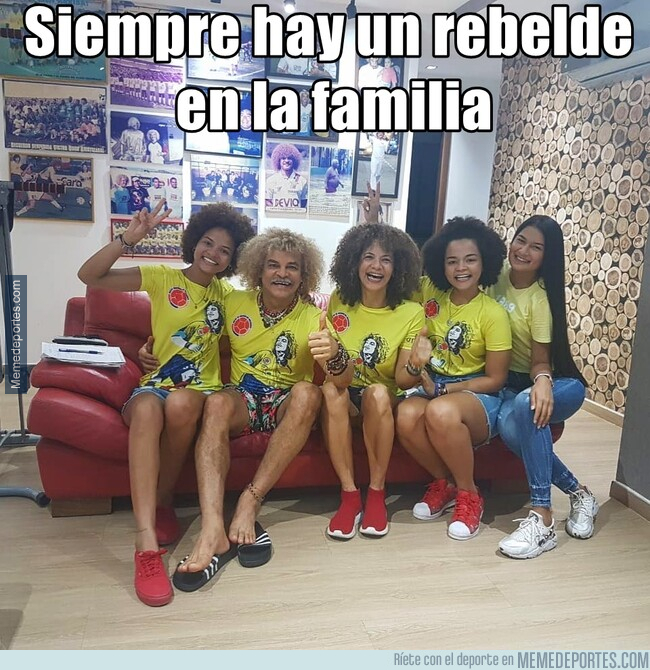 1078436 - Una anarquista en la familia del Pibe
