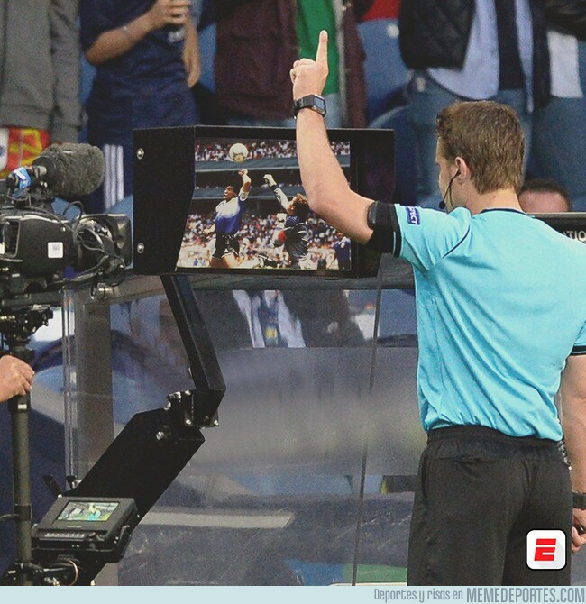 1078969 - ¿Qué habría sido de la carrera de Maradona con esto?