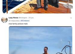 Enlace a Cristiano sube una foto pasando las vacaciones con su familia, pero realmente la ha subido para lucir abdominales