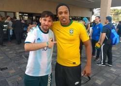 Enlace a Pasan los años pero la amistad no desaparece