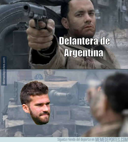 1079914 - Ha estado relajada la jornada para Alisson