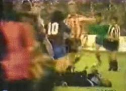 Enlace a Pues sí. Maradona también era mejor para pelear que Messi