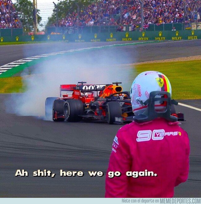 1081137 - Vettel “strikes” de nuevo