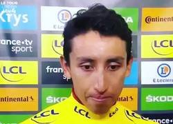 Enlace a Egan Bernal, un chaval de 22 años se convierte en el líder del Tour de Francia a falta de 2 etapas. Aún no se lo cree