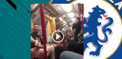 Enlace a Brutal: lanzan a este aficionado del Chelsea fuera del metro a lo loco por cantar dentro a toda voz
