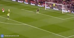 Enlace a Hoy cumple 36 años Robin Van Persie. Un maestro del first touch