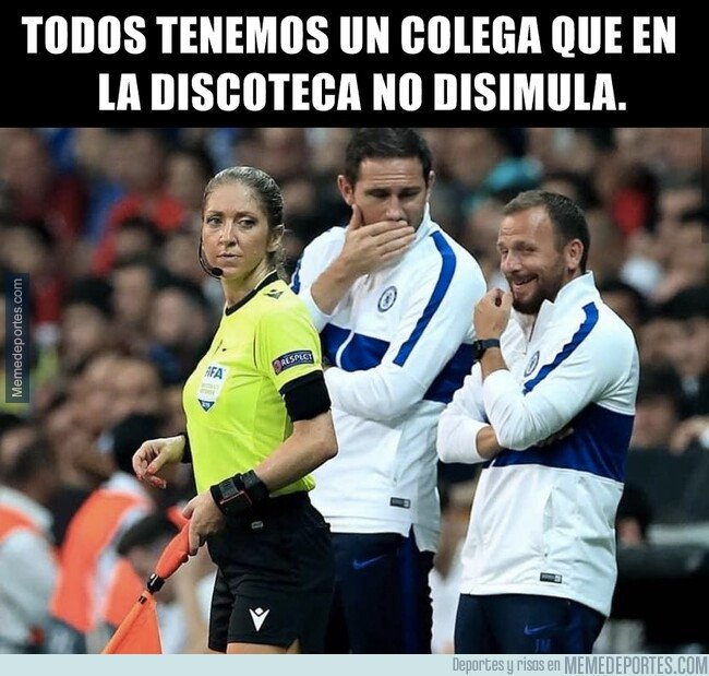 1083494 - Lampard pasándolo muy bien con su segundo