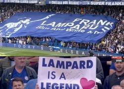 Enlace a El espectacular recibimiento de Lampard al Stamford Bridge.