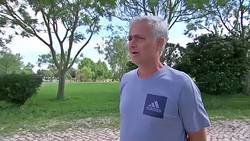 Enlace a Mourinho se echa a llorar tras confesar que echa de menos el fútbol