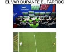 Enlace a El VAR da mucho que hablar SIEMPRE