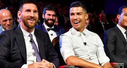 Enlace a ¿Cómo calificarías el montaje de escenario de CR7? Yo le pongo un 8