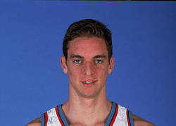 Enlace a El gran cambio de Pau Gasol en su año 19 en la NBA