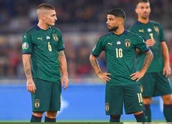 Enlace a Qué extraña se ve la selección italiana vestida de verde