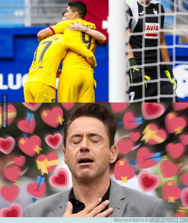 1088799 - Los culés viendo marcar a la MSG