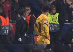 Enlace a Día de los inocentes en Octubre