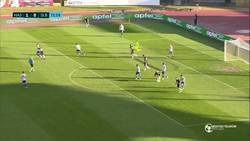 Enlace a En la liga croata ocurrió un extraño efecto óptico que sacó el balón del arco en un 'gol'. Brujería