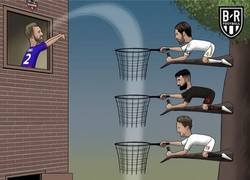 Enlace a El Levante soltó un regalo que no ha cogido nadie, por @brfootball