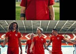 Enlace a Aquí las nuevas camisetas de selecciones para 2020. Haz tu TOP 5.