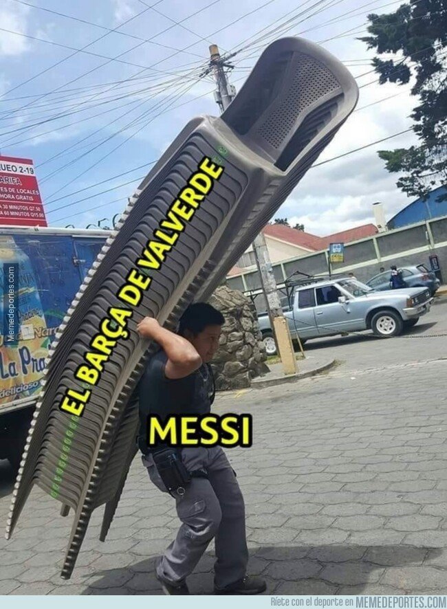 1090792 - Messi carga con todo el peso del equipo