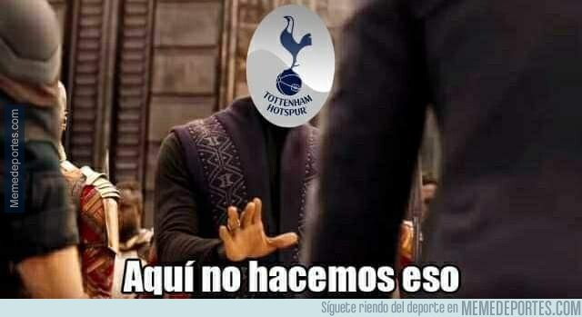 1091591 - Mourinho pidiendo jugadores al presidente de los Spurs